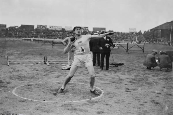 如何评估体育培训课程的教学质量